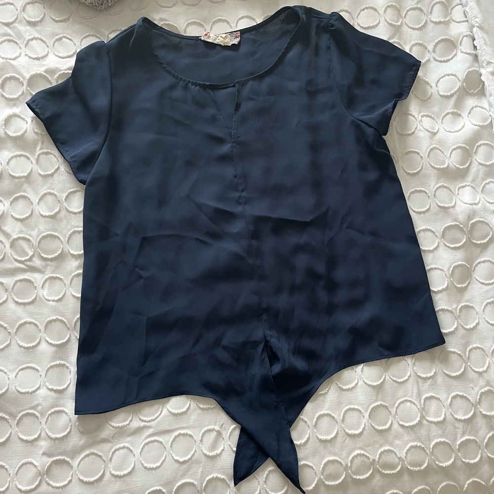 Cute blue blouse